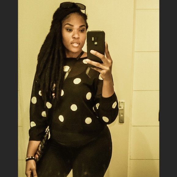 Meet your Posher, Ashley - Picture 5 of 7